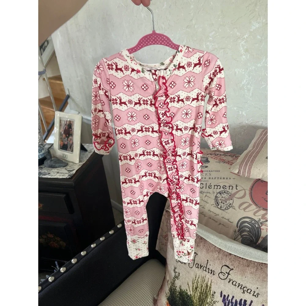 Sweethoney Christmas sleeper girls‎ size 12 months